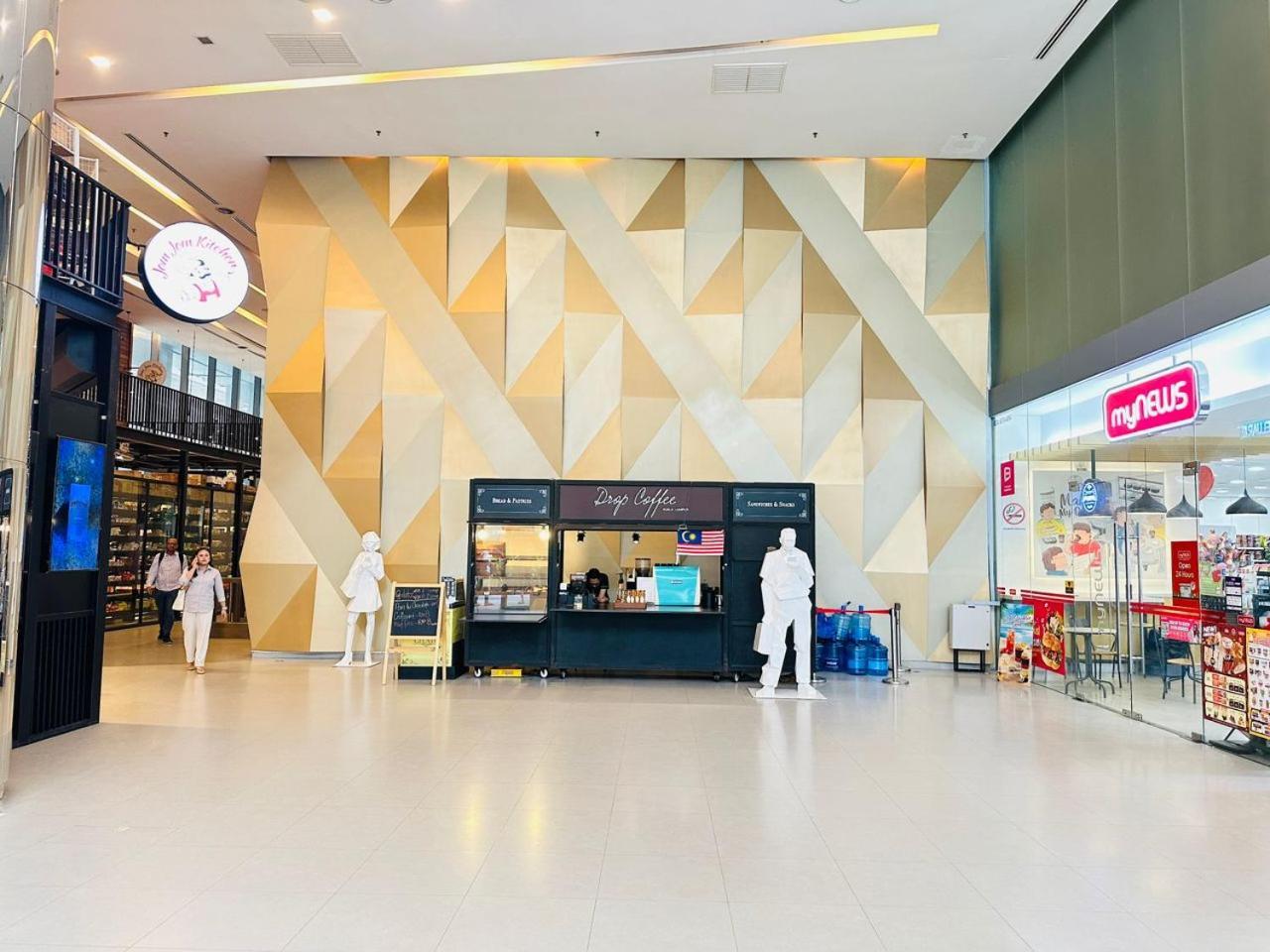 Mercu Summer Suites Klcc By Ab 쿠알라룸푸르 외부 사진