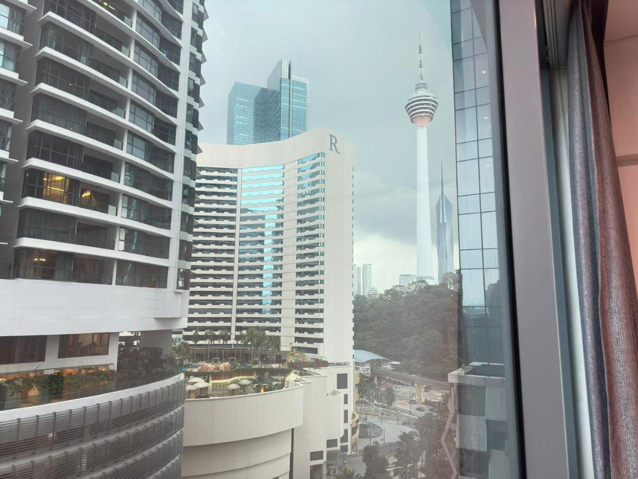 Mercu Summer Suites Klcc By Ab 쿠알라룸푸르 외부 사진