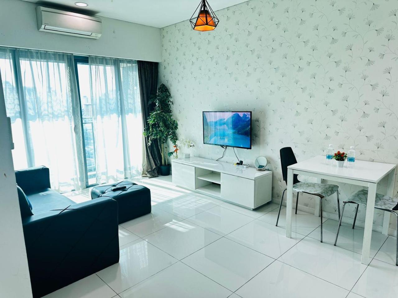 Mercu Summer Suites Klcc By Ab 쿠알라룸푸르 외부 사진
