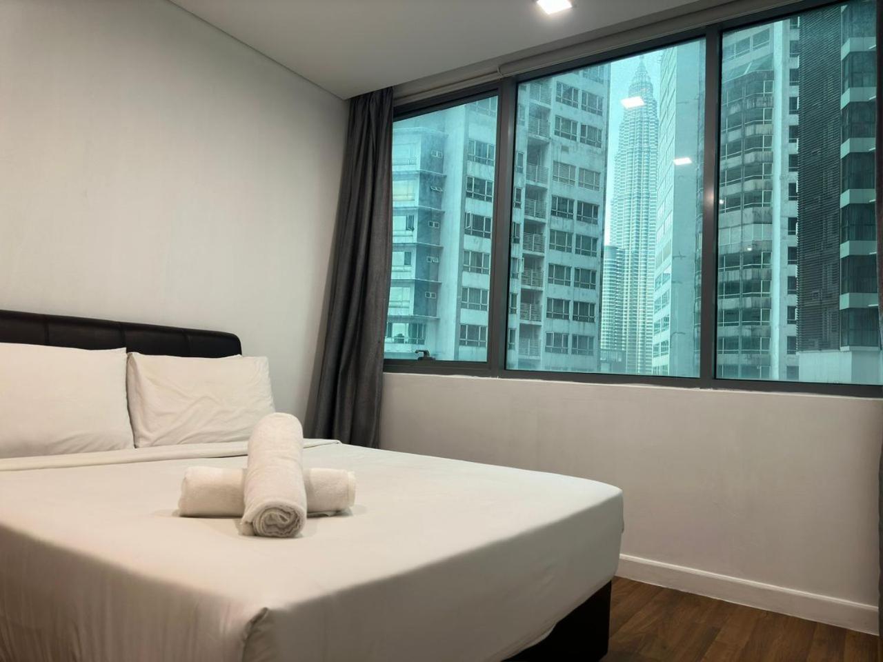 Mercu Summer Suites Klcc By Ab 쿠알라룸푸르 외부 사진